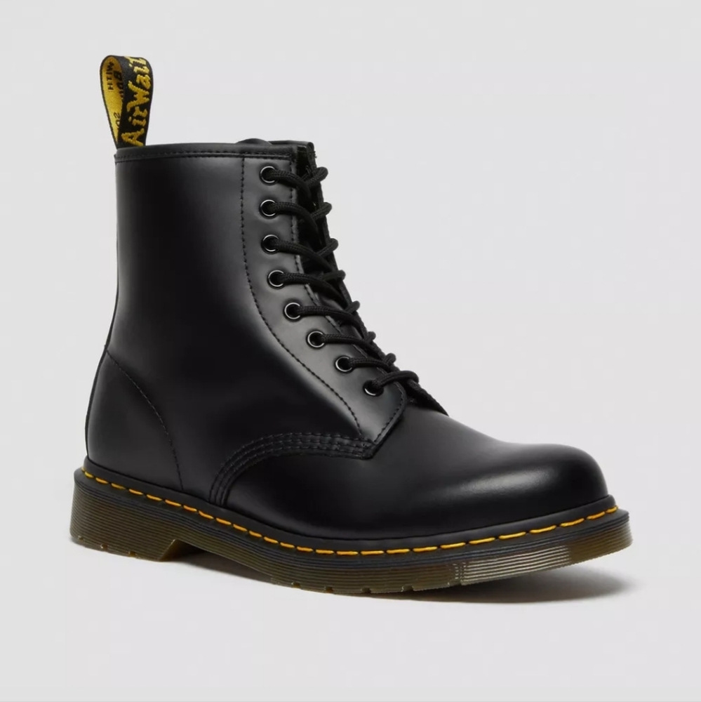 Dr. Martens 1460 Vintage Series. Size 8 Men's. NIB.